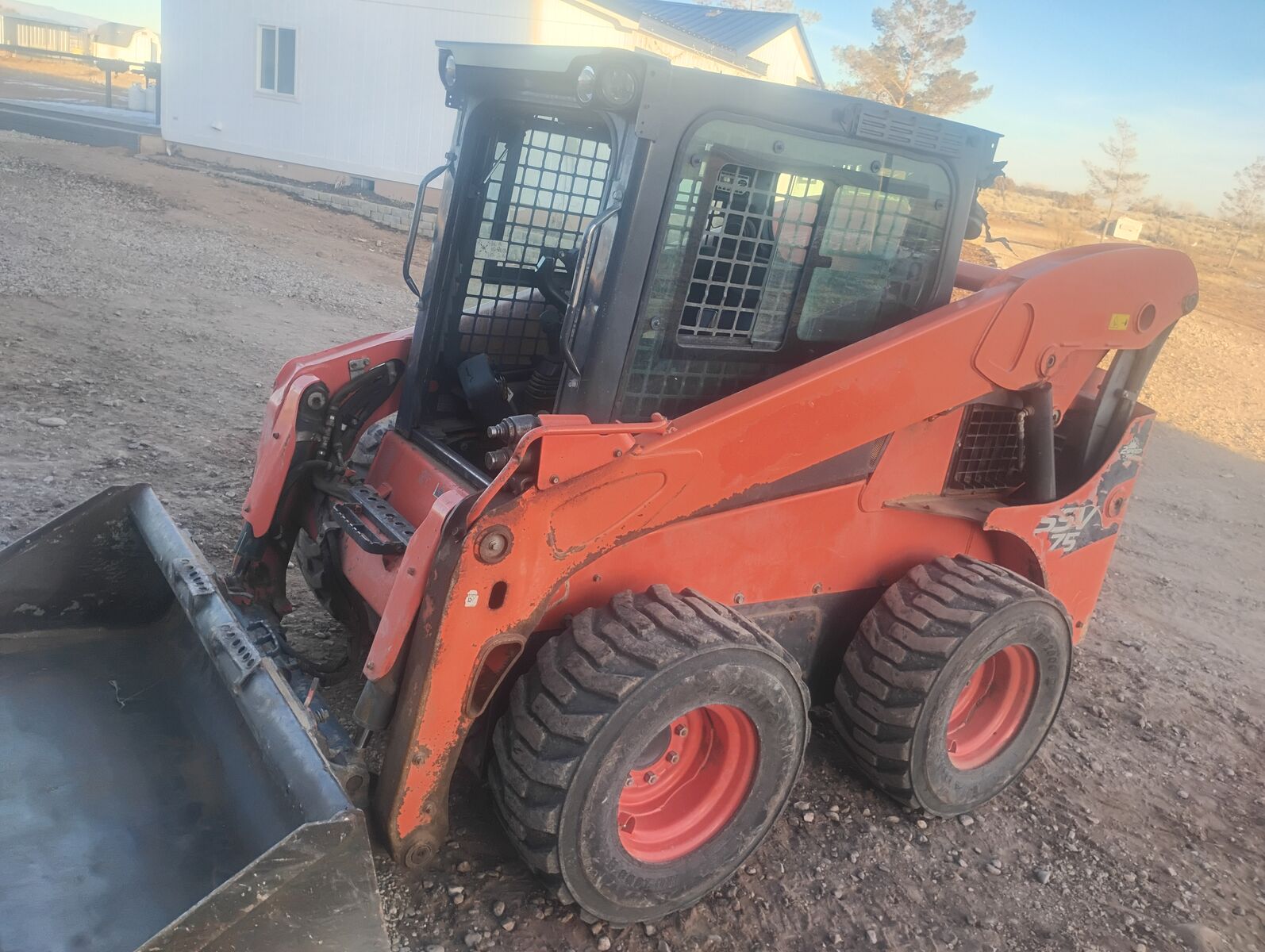 2018 Kubota ssv 75