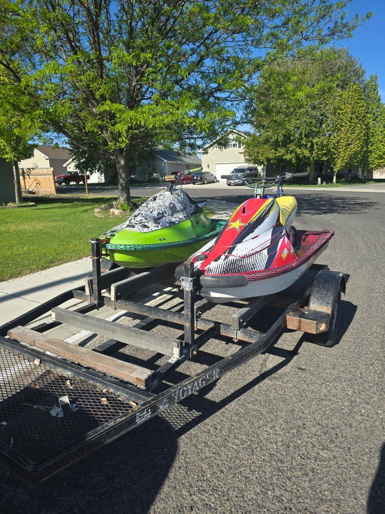 2x Yamaha WaveBlasters on 2-Ski Trailer (Custom 1100 Swap & almost Stock Runner)