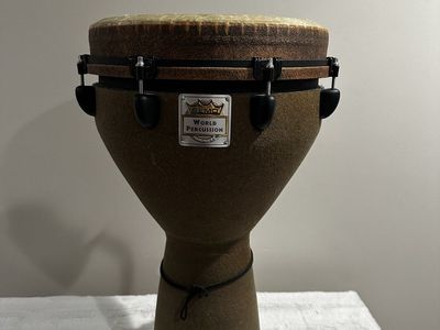 Remo Djembe