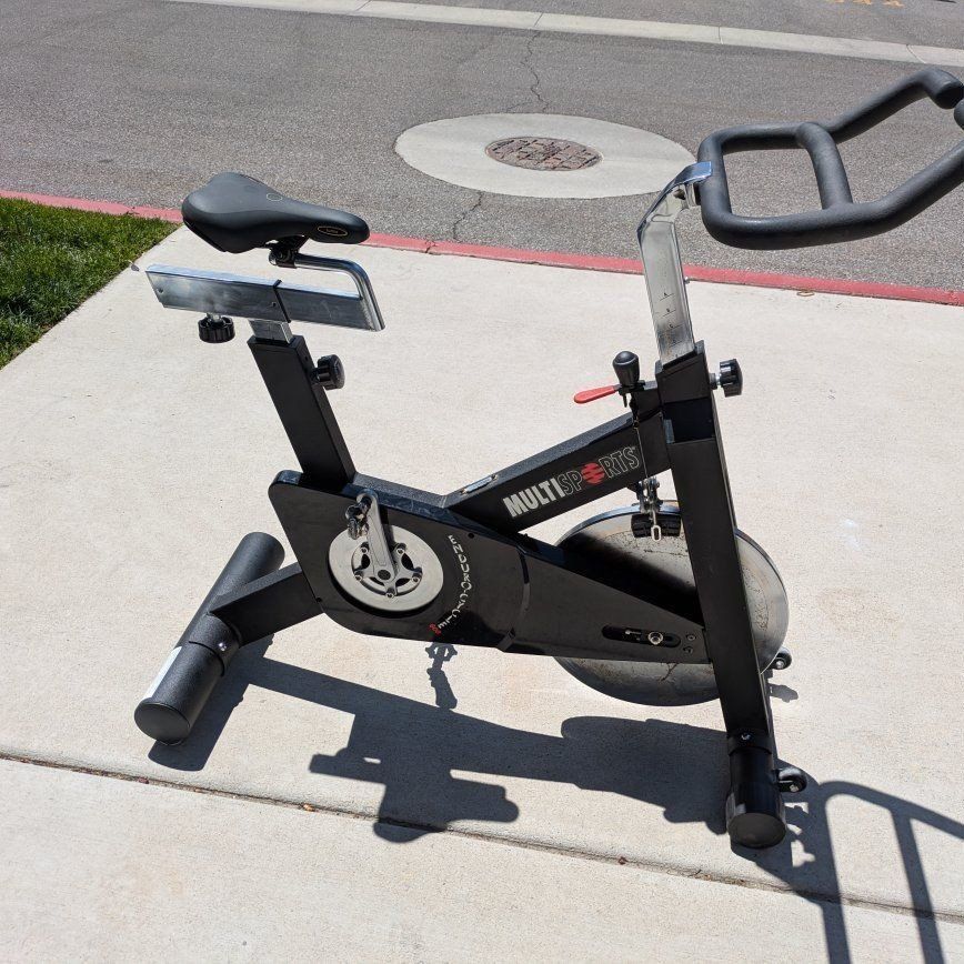 Multi Sports Exercise Spin Bike Indoor Cycling Training Cardio Fitness Bicycle