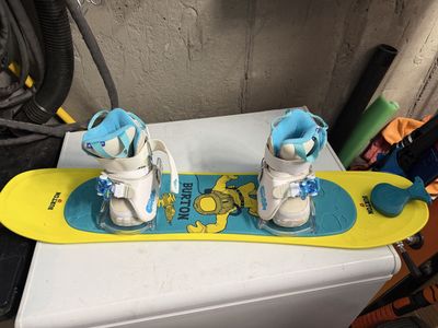 Burton Ringlet Snowboard, Bindings and Boots