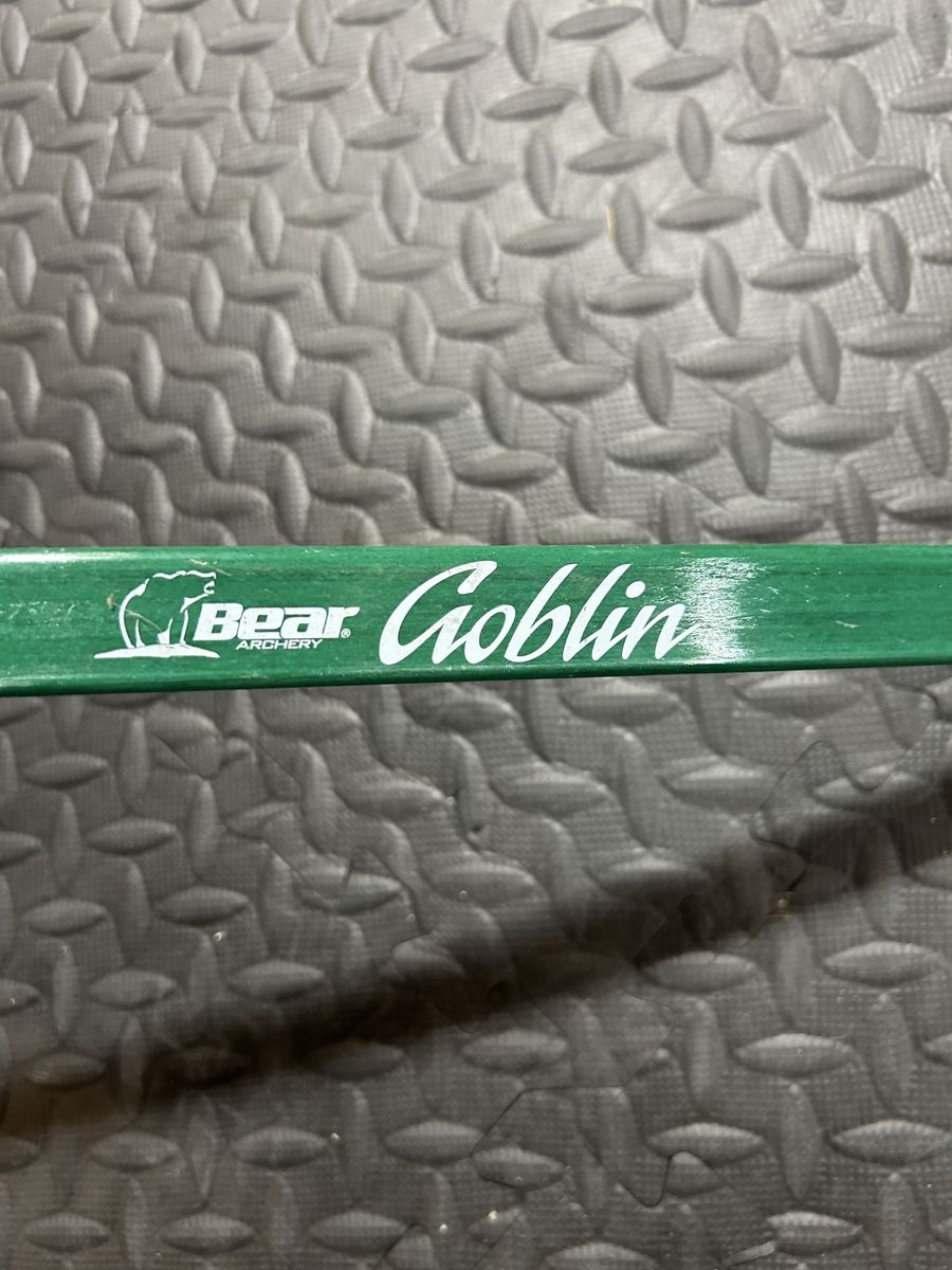 Bear archery Goblin 44-inch recurve bow