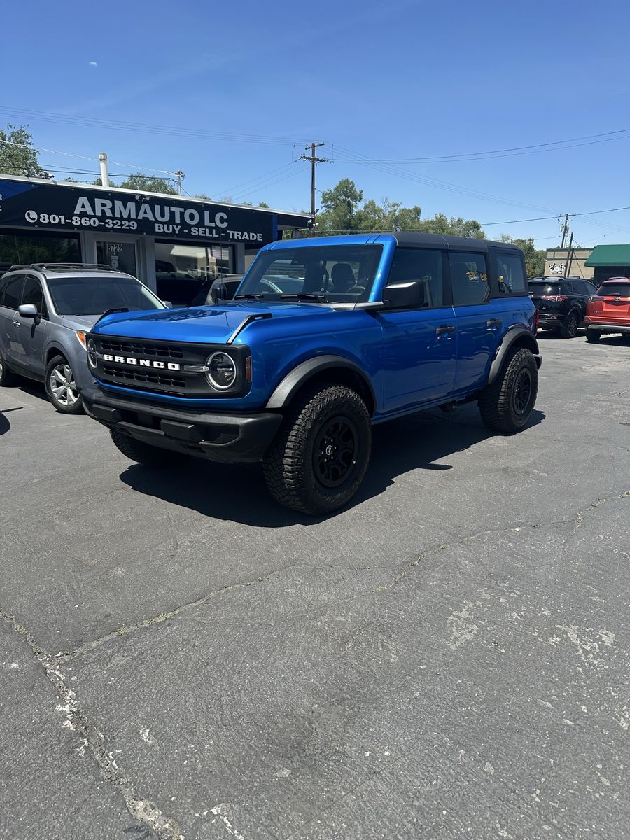 2025 Ford Bronco 