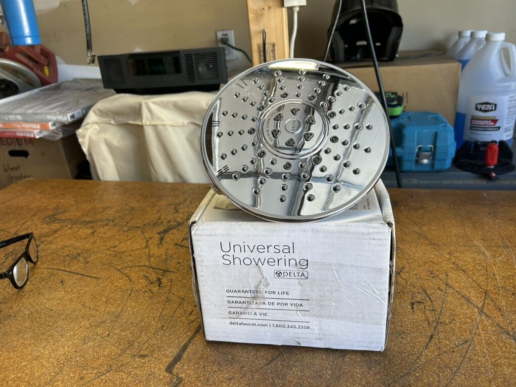 Delta 52680 2.5 GPM Shower Head