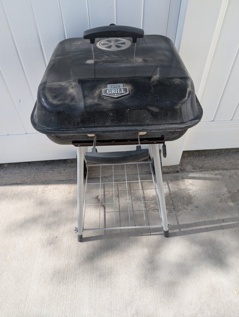 charcoal grill