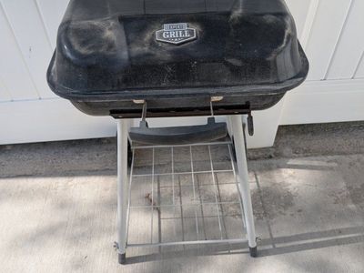 charcoal grill