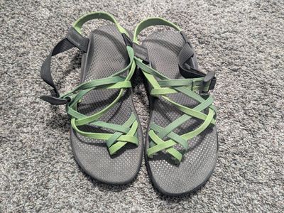 Chacos Women's Size 9