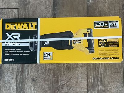 NEW DEWALT XR Power Detect 20-volt Max Variable Cordless Reciprocating Saw