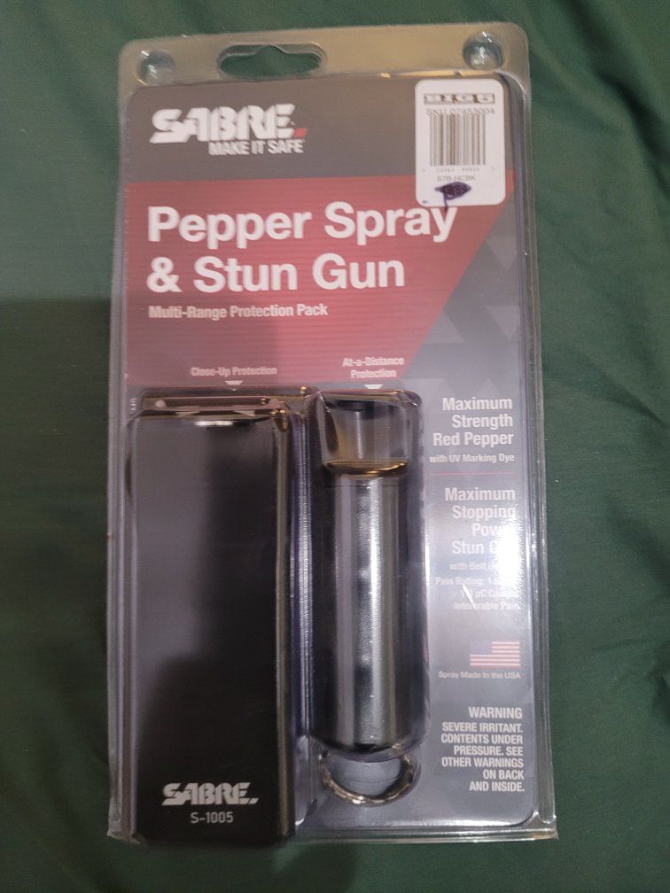 SABRE Pepper Spray & Stun Gun Multi-Range Protection Pack S-1005
