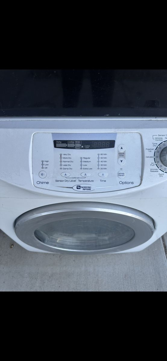 Maytag Neptune Gas Dryer