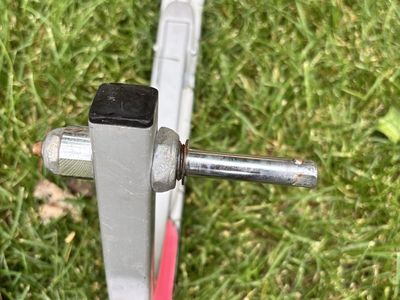 Chariot Ski Attachment