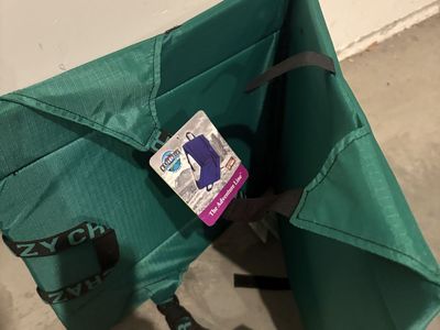 Crazy creek chair nwt