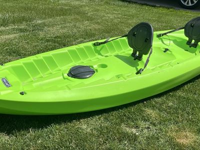Double rider lifetime kayak paddles included