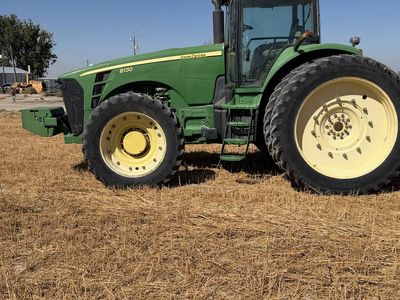 John Deere 8130