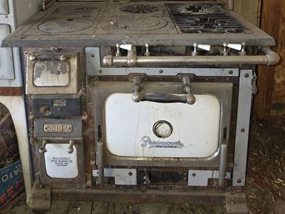 Vintage Paramount Malleable Iron Range Stove 5519-V