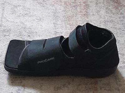 ProCare Medical support shoe