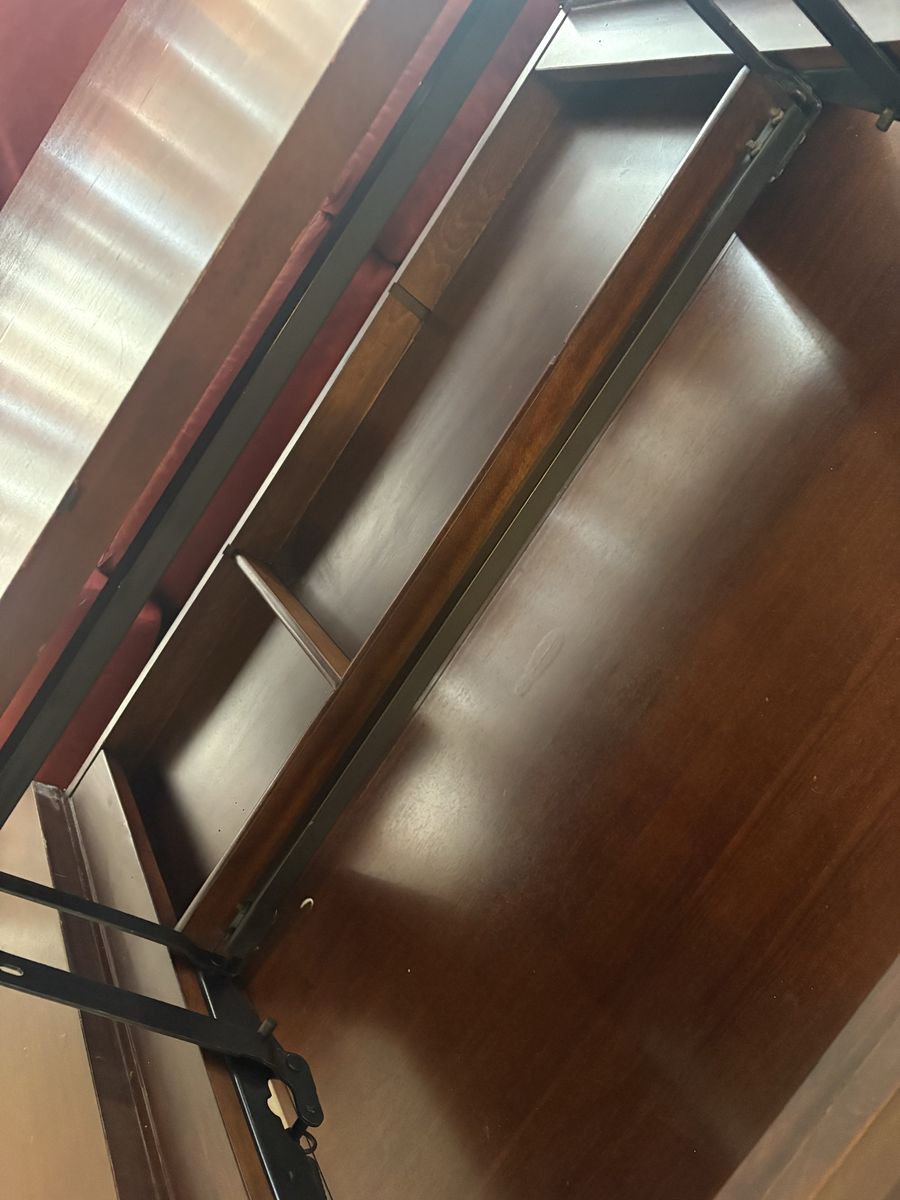 Main image 3