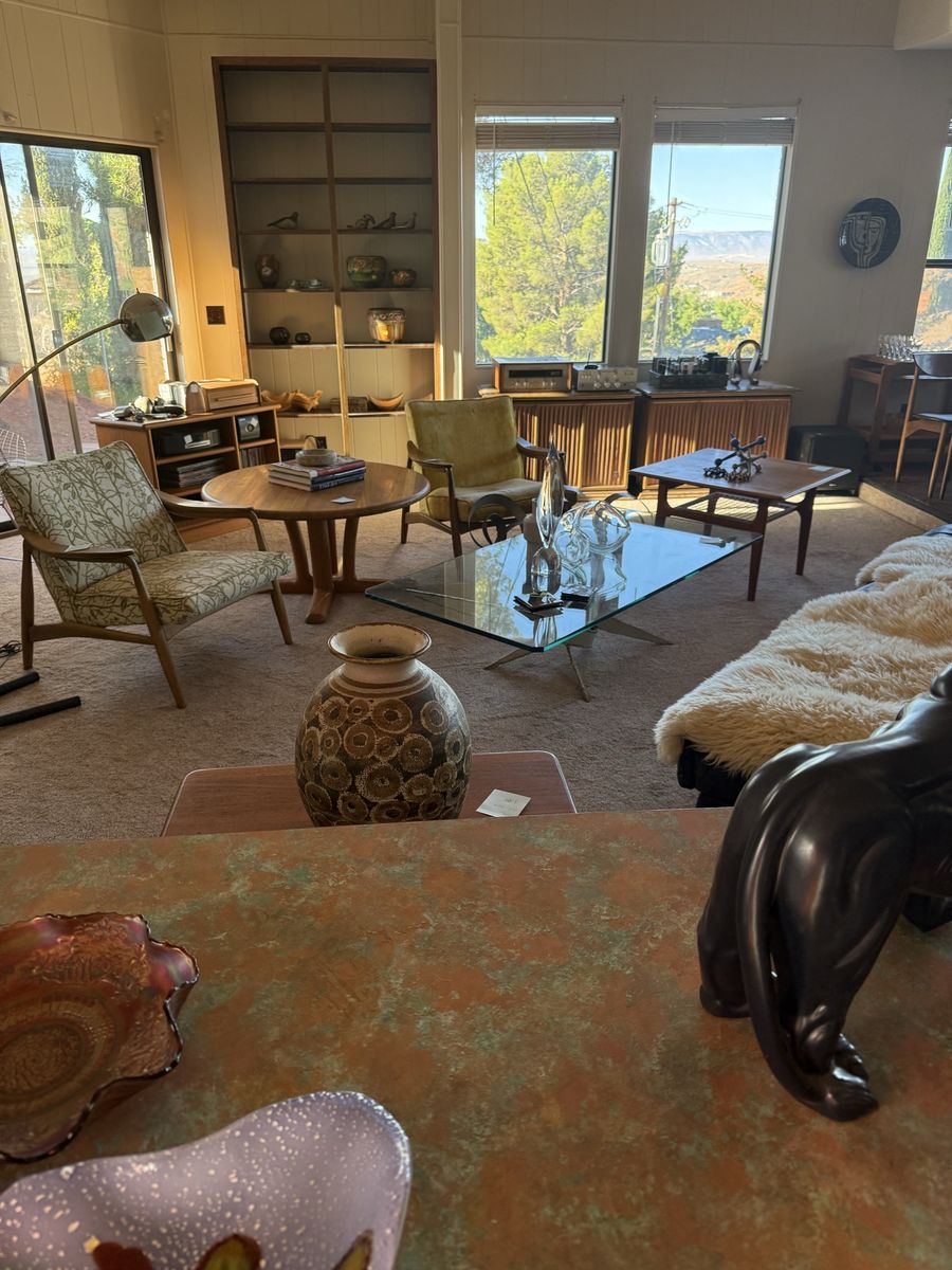 Main image 11