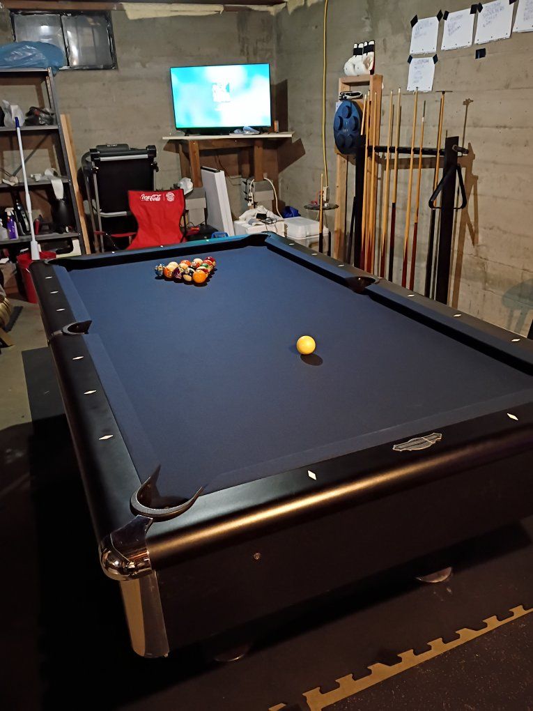 7' 3 piece slate pool table