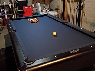 7' 3 piece slate pool table