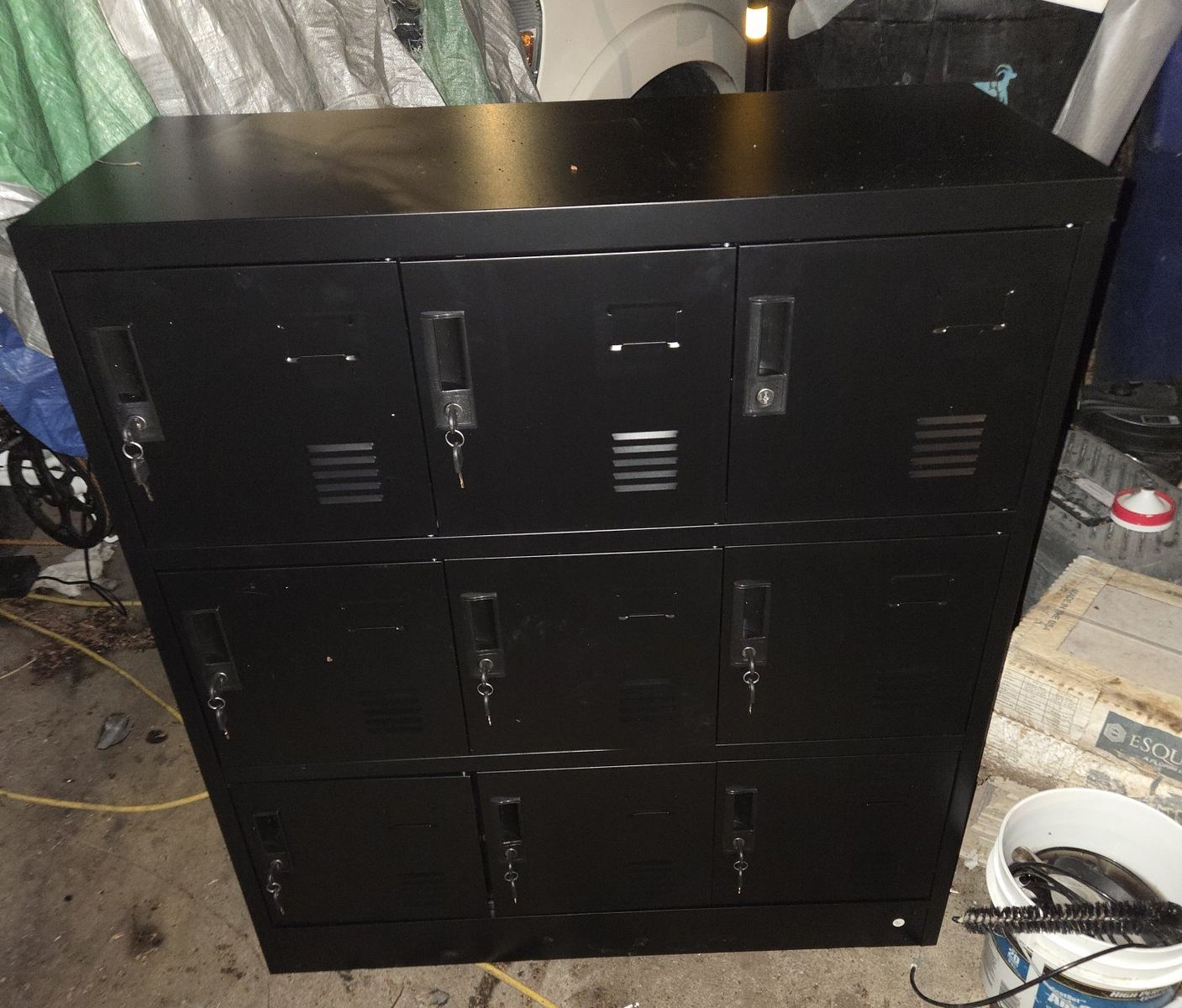 9 locker bank