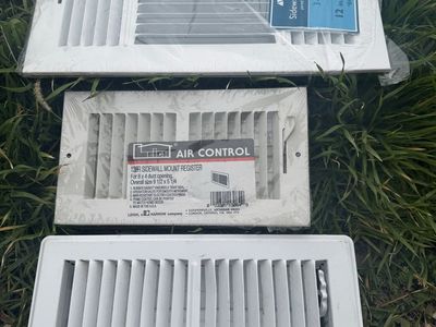 New Accord 12x6" 3-Way Sidewall/Ceiling Register Vent & Hart & Cooley 9.5x5.25" Sidewall Mount Registers