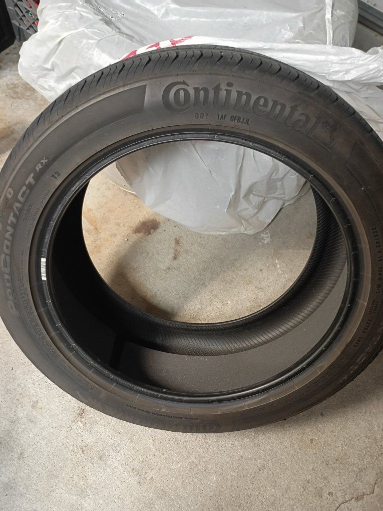 Continental ProContact TX 255/45 R19 104W M+S Radial Tubeless Tire