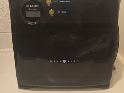 Small apartment microwave. Sharp Carousel 1/2 pint
