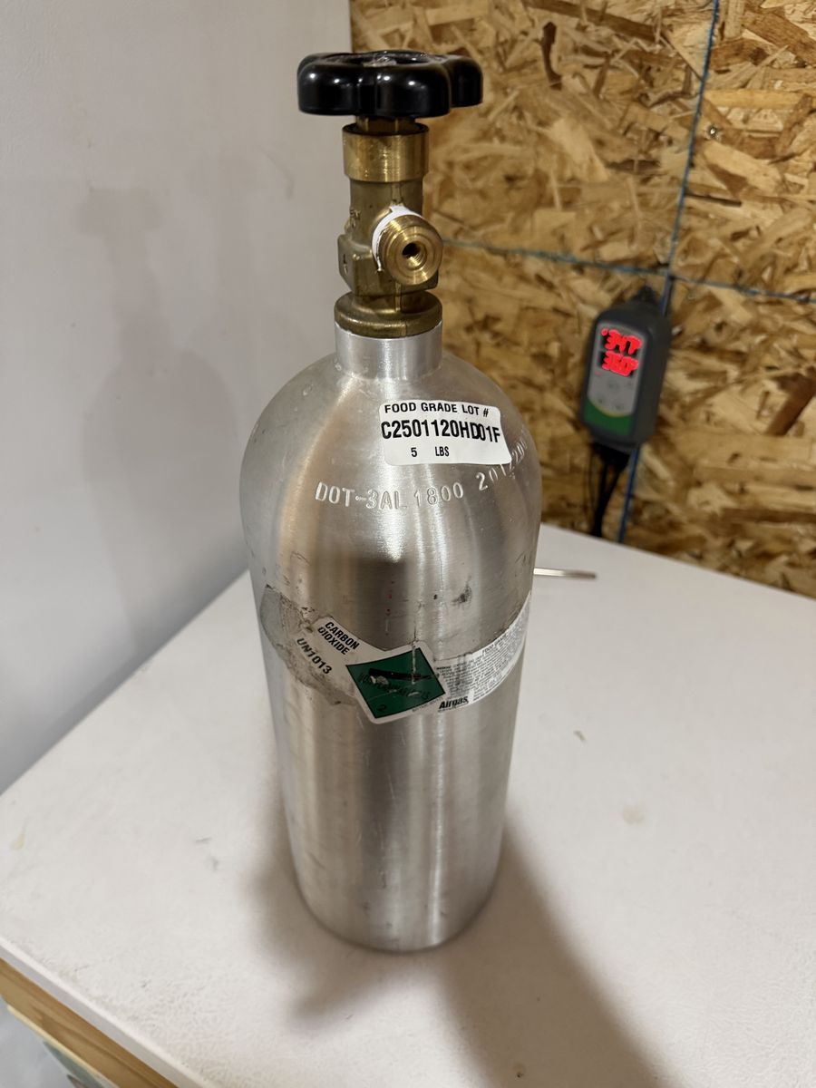 5lbs co2 tanks