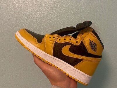 Jordan 1 Pollen Size 4.5Y or 6W