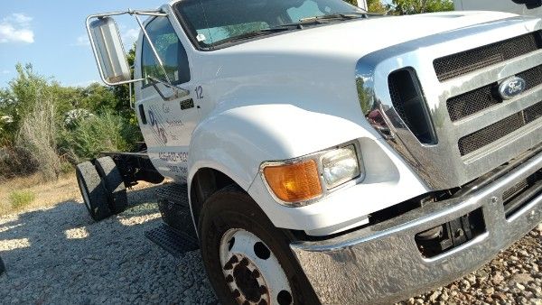 Long Rail Truck.