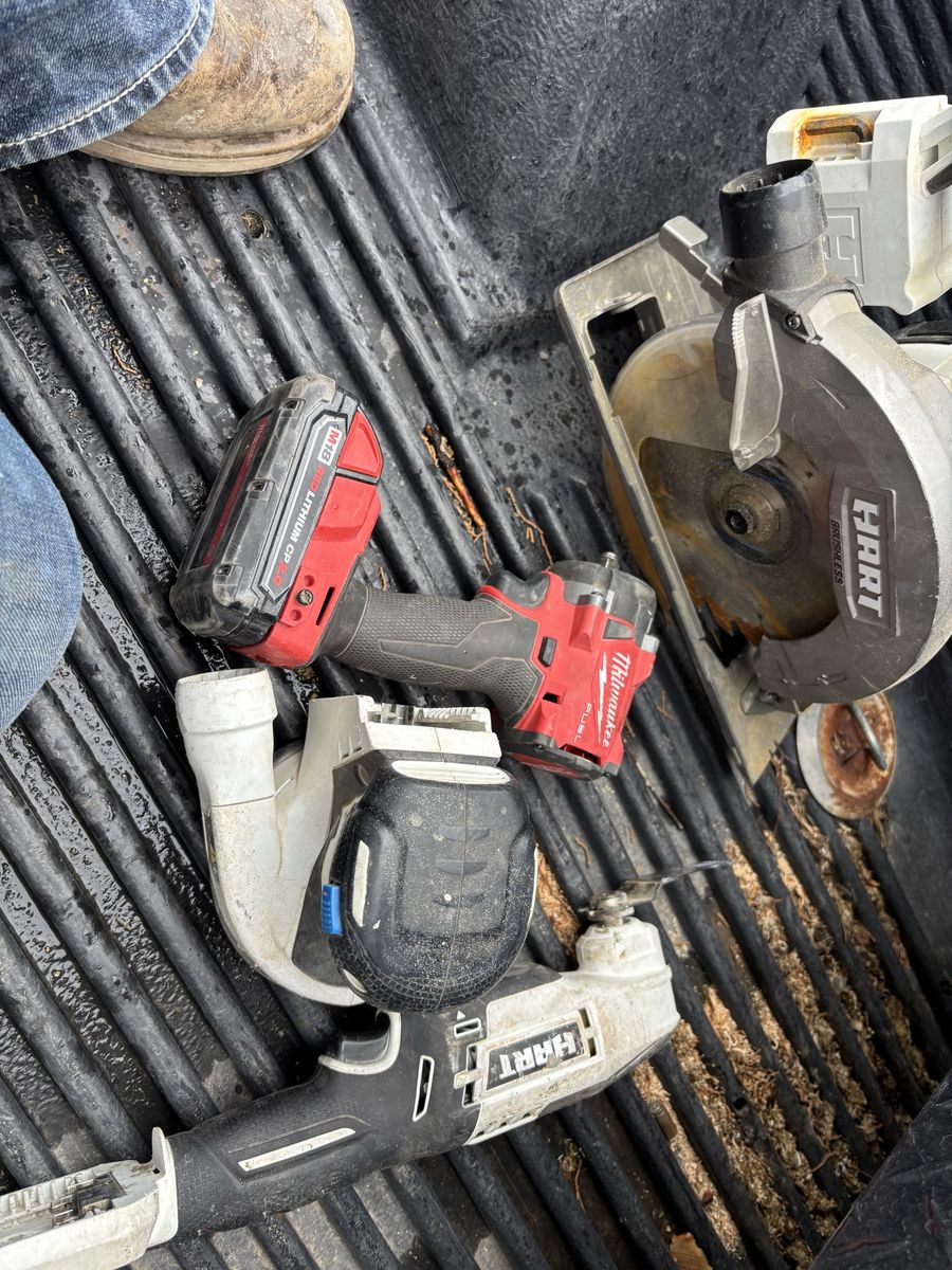 Milwaukee impact and heart tools