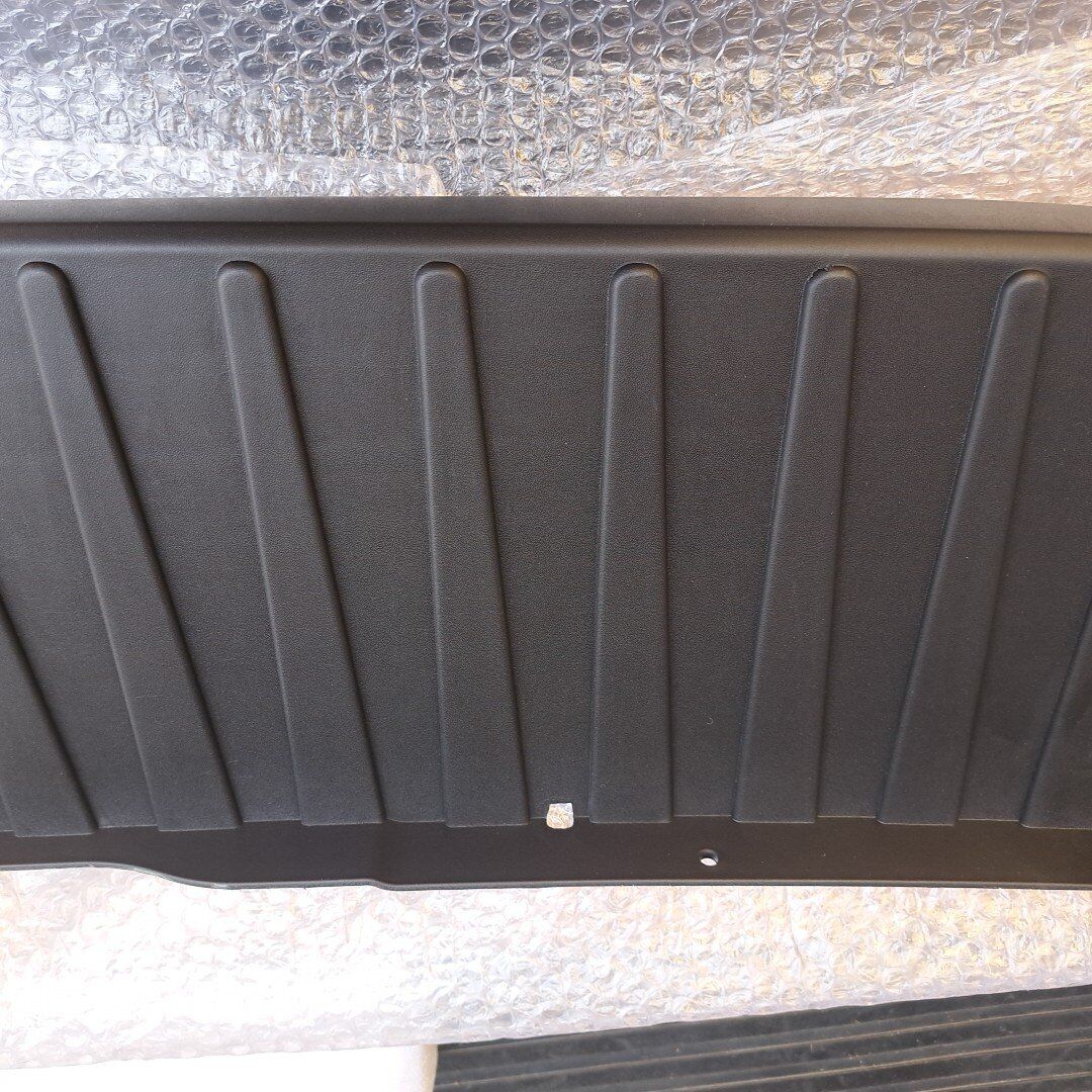 2015-22 transit rear bumper cover top pad