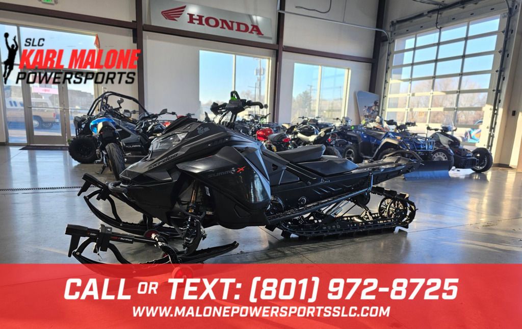 2022 SKI-DOO Summit X Rotax 850 E-TEC Turbo - UB00
