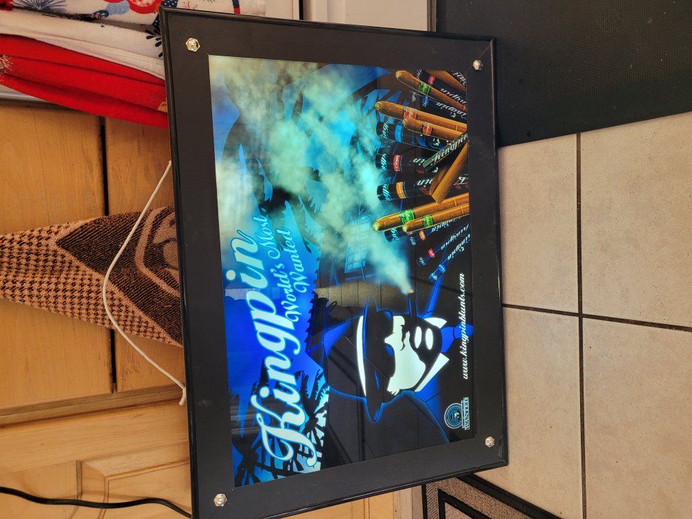 Kingpin Lighted Sign