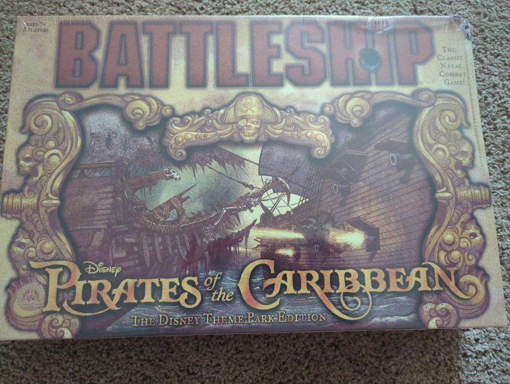 *BRAND NEW Pirates of the Caribbean Battleship Disney Theme Park Edition