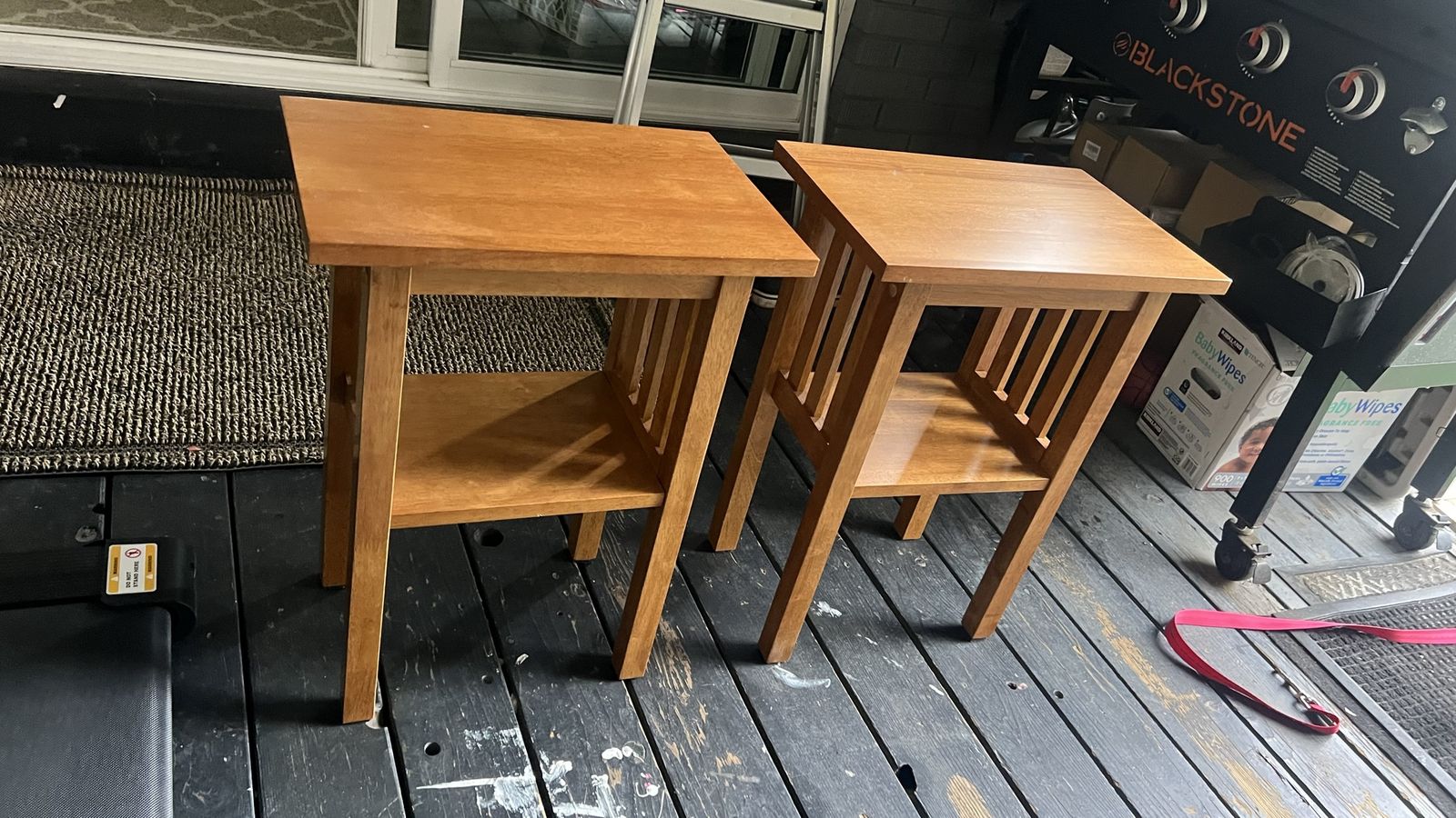 Great condition end tables