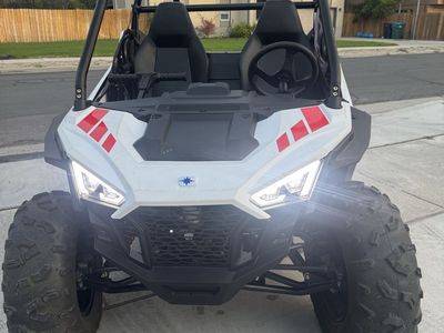 2022 Polaris RZR 200 EFI - White/Red, Excellent Condition