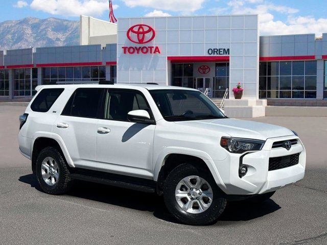 2024 Toyota 4Runner SR5
