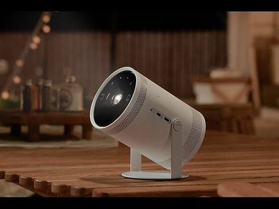 Samsung The Freestyle Smart Portable Projector SP-LSP3BLAXXA 1080p White