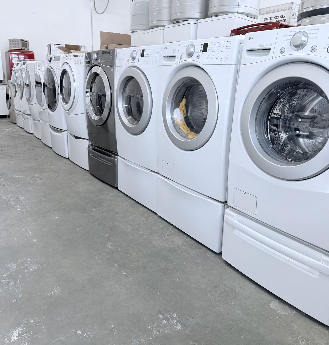 Washer's Dryer's Fridge's Range's Dishwasher's