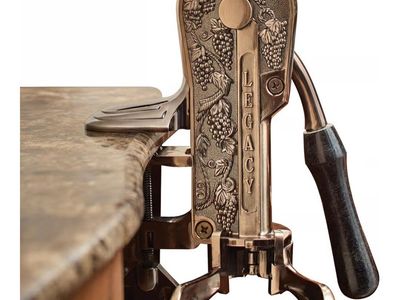 corkscrew wine bottle opener