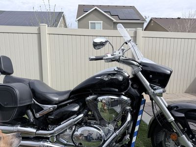 Suzuki Boulevard C90