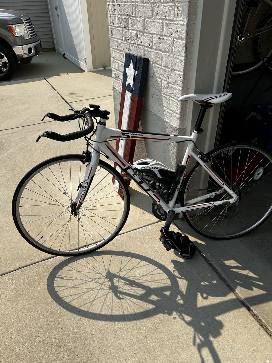 GT Series 5 Road Bike White with Aero Bars