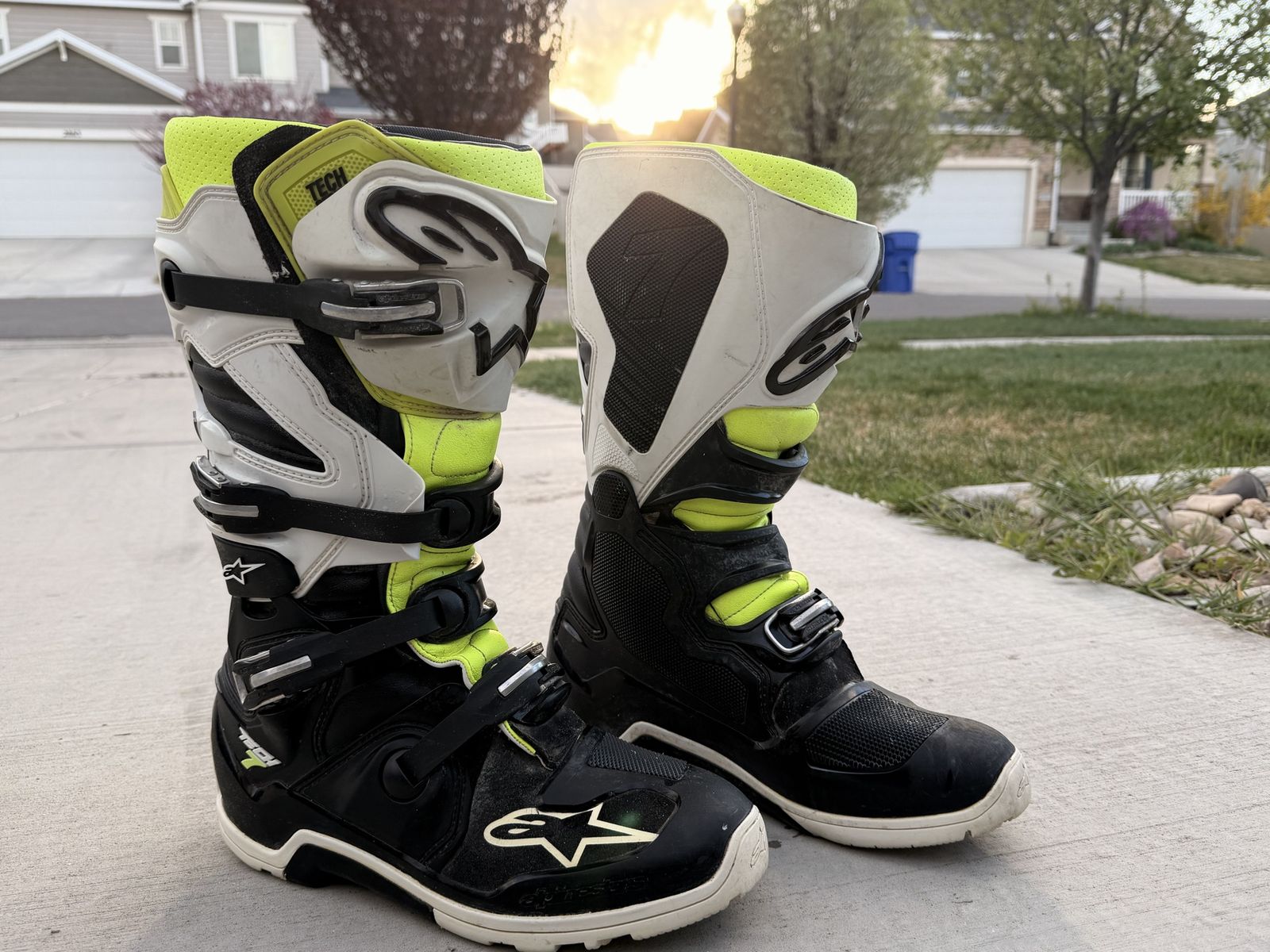 AlpineStars Tech 7 size 12 motocross enduro boots
