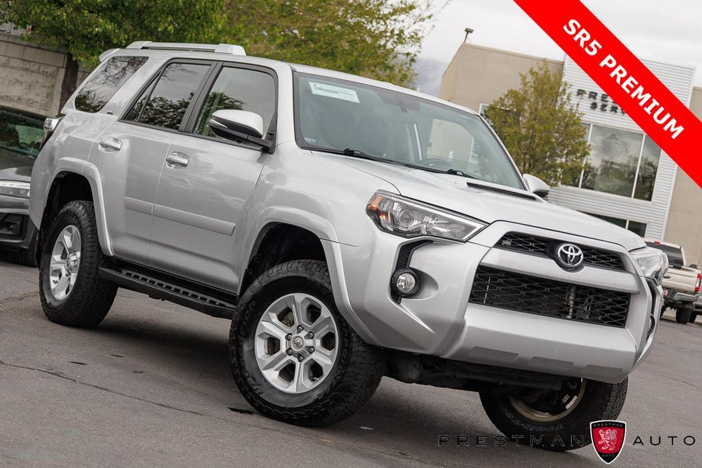 2017 TOYOTA 4RUNNER SR5 Premium