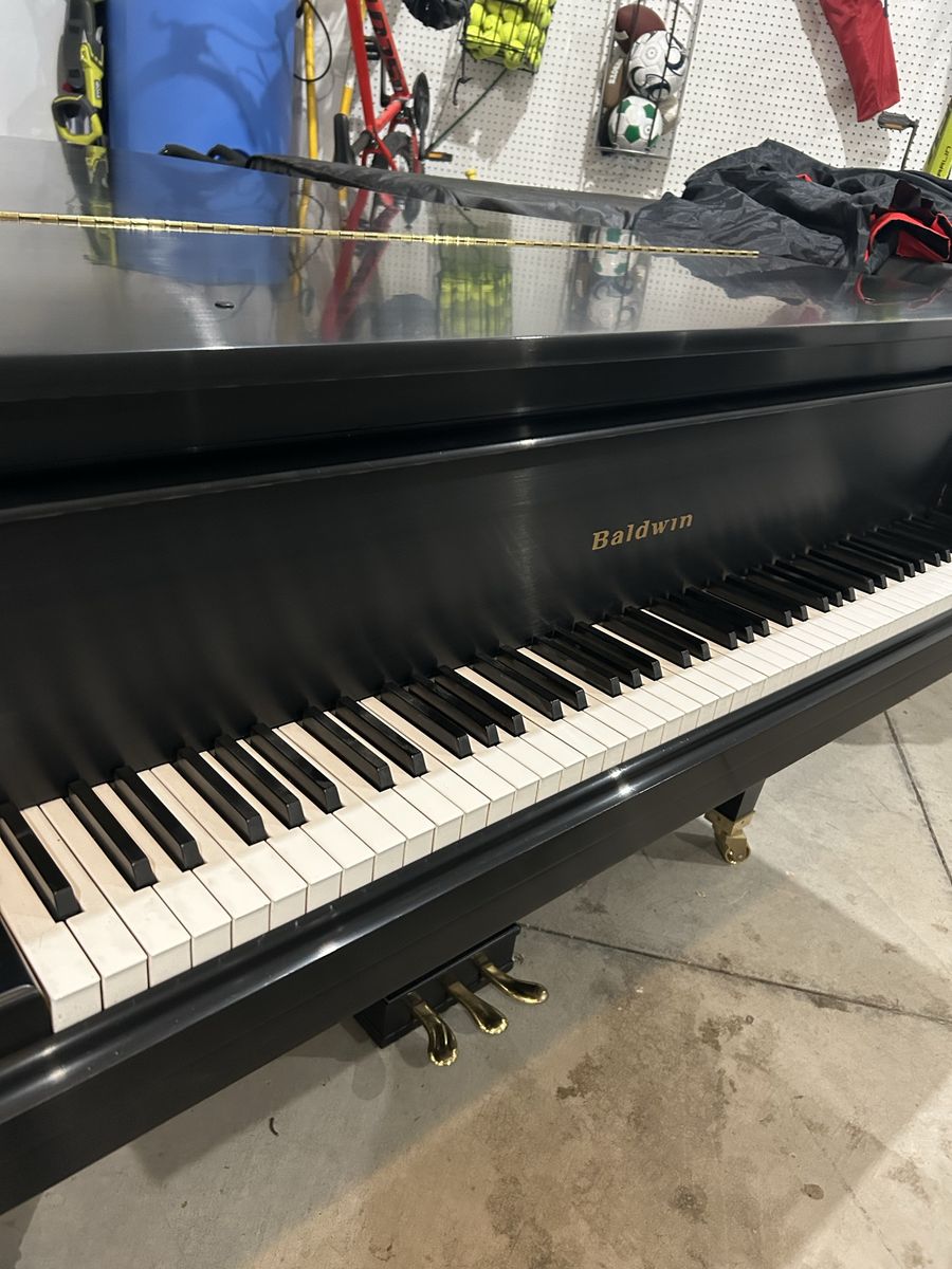 NEW CONDITION Baldwin M Grand Piano