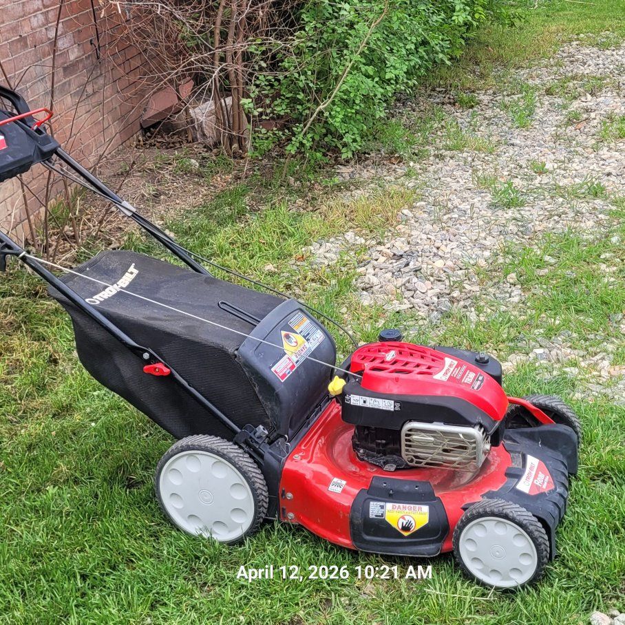 troy-bilt  self propelled lawn mower good working