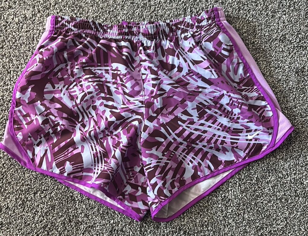Like NEW! Nike Girl's Purple & Pink Running Shorts
