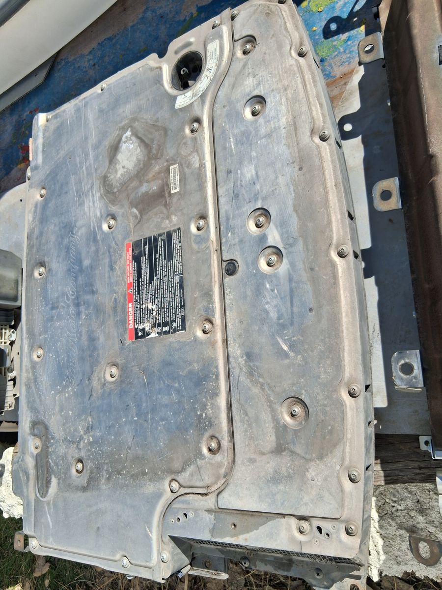 Electronic  Car Batteries-  Ford, Toyota